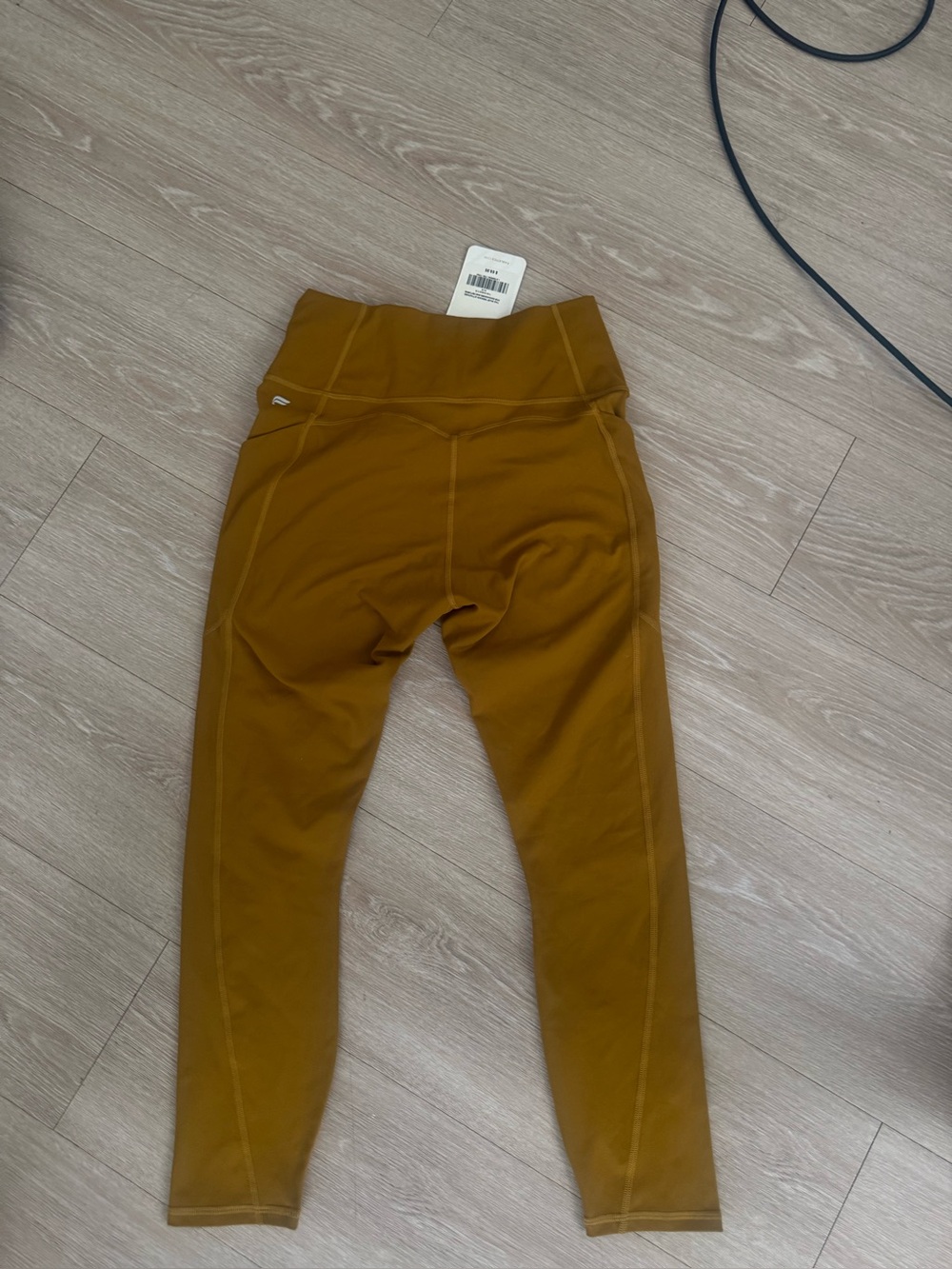 Mustard Fabletics M 7/8💛🤎